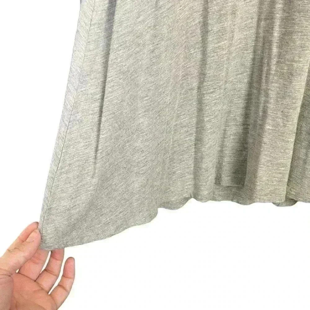 Open-back Gray Swing Tee - Picture 3 of 5